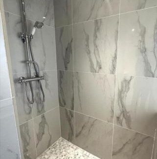 Thelloise House | Nou Kontan vwe zot