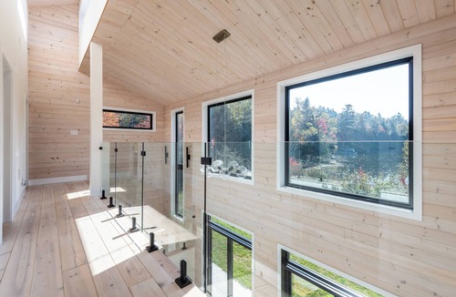 Labelle Ski Chalet | Nou Tremblant Chalet, Lac Labelle, and Private Beach