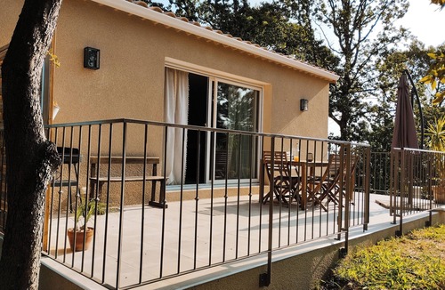 Saint-Julien-de-Peyrolas House | Nouveau Maison Avec Jardin aux Portes des Gorges de L'ardèche