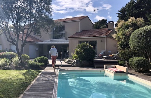 Prefailles House | Nouveau - Belle Villa, Piscine et Bord de Mer
