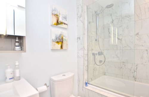Laval-des-Rapides Apartment | Nouveau Condo au Centre Ville de Laval