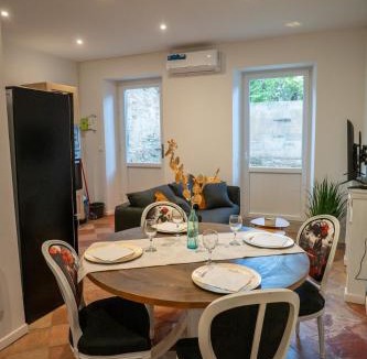 Castelnaudary Apartment | Nouveau Très beau T2 CLIMATISÉ avec terrasse Coeur de Castelnaudary Gare