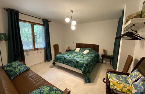 Jaujac Villa | NOUVEAU Villa Olga