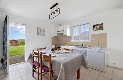 Saint-Meloir-des-Ondes House | Nouvelle Villa d'Émeraude