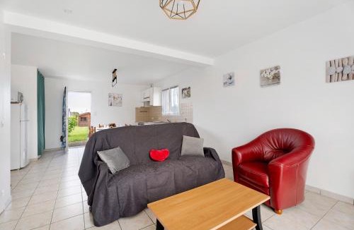 Saint-Meloir-des-Ondes House | Nouvelle Villa d'Émeraude
