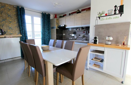 Serris Apartment | NOVA 7 ~ Disneyland Paris and Val d'Europe for 6 ~