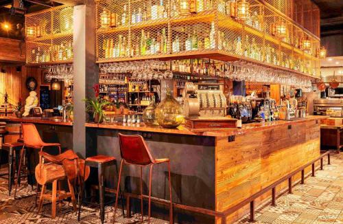 Sorgues Hotel | Novotel Avignon Nord