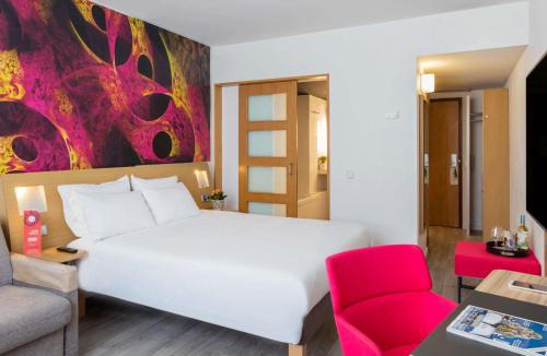 Almeda Hotel | Novotel Barcelona Cornellà