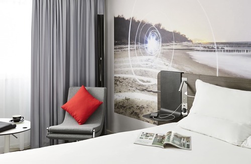 Little Hay Hotel | Novotel Birmingham Airport