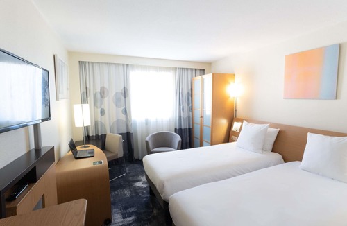 Ile de Nantes Palais des Congres Hotel | Novotel Centre Nantes Bord de Loire