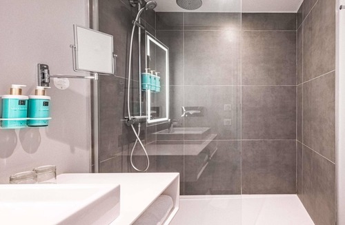 Marsannay-la-Cote Hotel | Novotel Dijon Sud