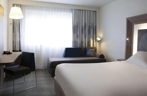 Ury Hotel | Novotel Fontainebleau Ury