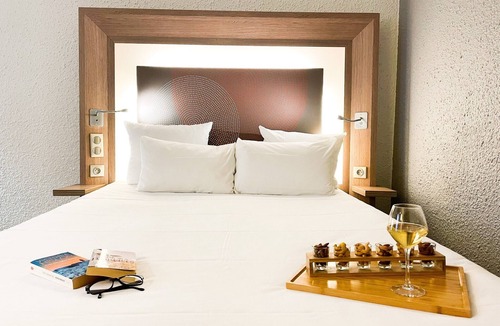 Ury Hotel | Novotel Fontainebleau Ury