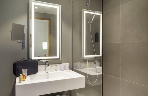 Paquis Navigation Hotel | Novotel Geneve Centre