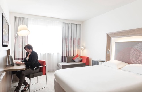 Lesquin Hotel | Novotel Lille Aeroport