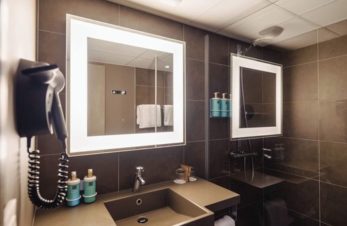 Madeleine-Champ de Mars Hotel | Novotel Nantes Centre Gare