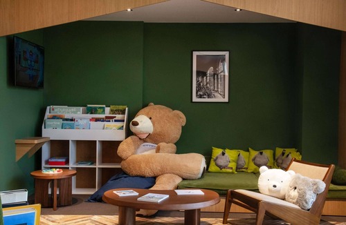 Saint-Laurent-du-Var Hotel | Novotel Nice Aeroport Cap 3000