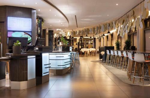 Saint-Denis Hotel | Novotel Paris Stade Basilique