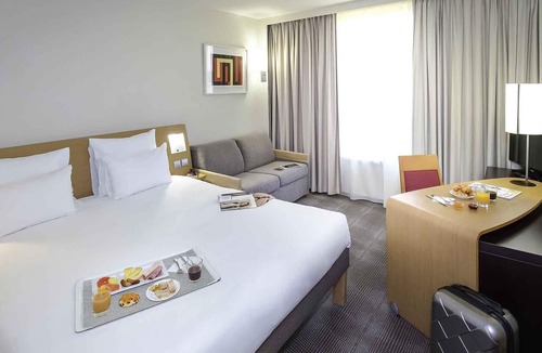 Rivesaltes Hotel | Novotel Perpignan Nord Rivesaltes