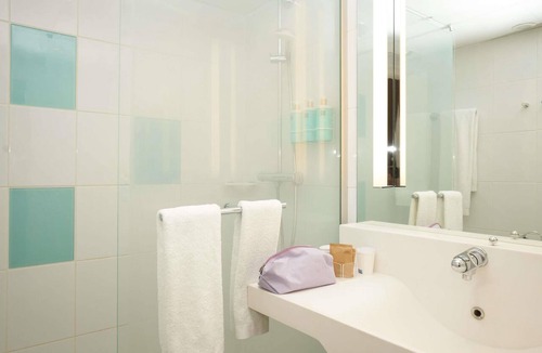 Muire - Haubette Hotel | Novotel Reims Tinqueux