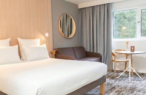 Saint-Etienne-du-Rouvray Hotel | Novotel Rouen Sud Zenith Parc Expo