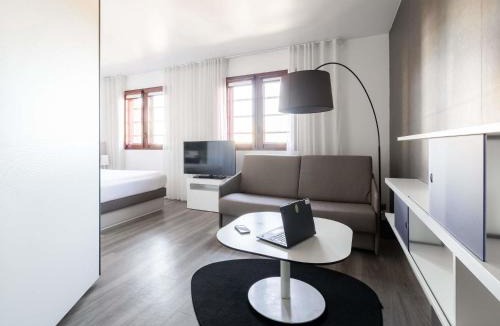 Clemenceau Hotel | Novotel Suites Perpignan Centre - Grandes Suites & Confort Centre-Ville