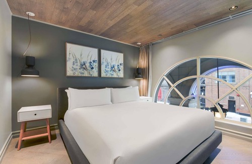 St. Lawrence Hotel | Novotel Toronto Centre