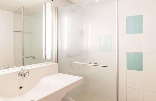 Rouvignies Hotel | Novotel Valenciennes