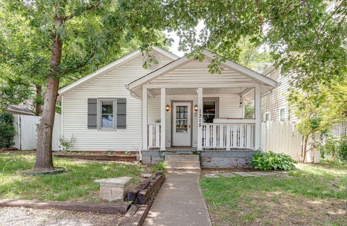 South Nashville Cottage | Now 30% Off! - The Funky Little Art House