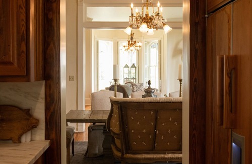 Gonzales Villa | Now booking for 2023. Historic 5 bedroom Villa in heart of Gonzales TX