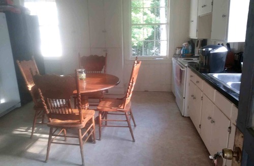 Albany House | NOW BOOKING FOR SUMMER and FALL 2021