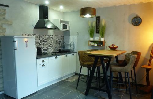 Chablis Apartment | Noxie Guest Home