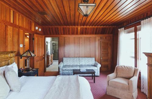 Fort Bragg Hotel | Noyo Harbor Inn