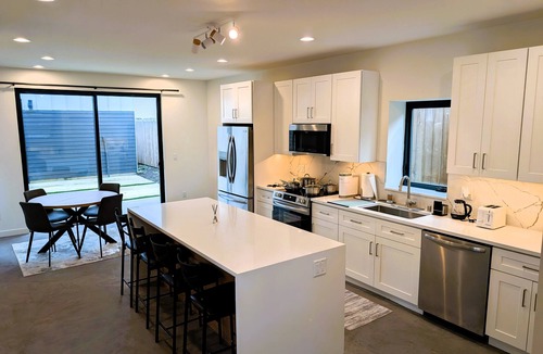 West End House | nPearl Collection #B-Puget Sound Views/Rooftop Deck/Chef's Kitchen/EV Ready Home