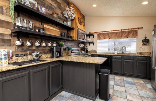 Frisco House | nPool, Game Room & Sleeps 12 – World Cup Ready
