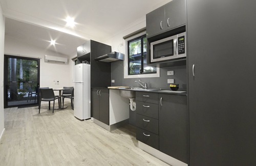 Cannonvale RV Rental | NRMA Airlie Beach Holiday Park