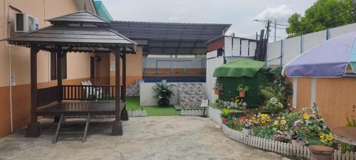 Kusial House | NS Homestay Private Pool