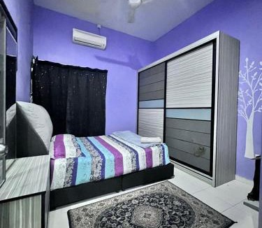 Parit Raja House | NSAFF Homestay UTHM