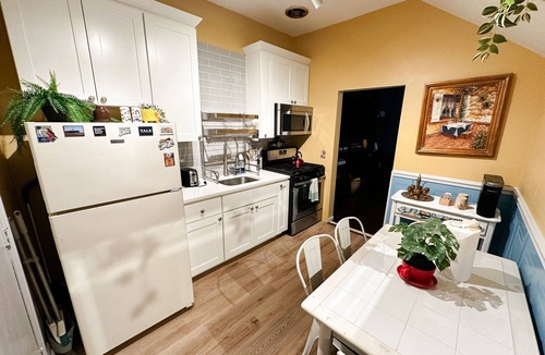 West New Haven Apartment | nThe Sicilian