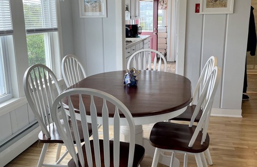 York Beach Cottage | NUBBLE LIGHT VIEWS