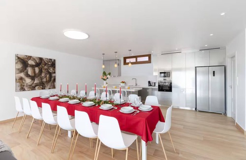 Finestrat Villa | -Nuevo Anuncio- Bádminton Villa & Sea Views