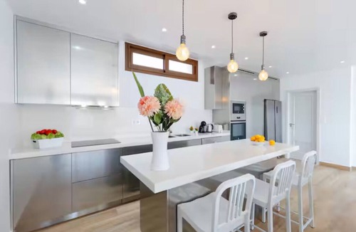 Finestrat Villa | -Nuevo Anuncio- Bádminton Villa & Sea Views