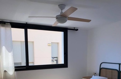 Montgat Apartment | Nuevo Apartamento Duplex en Nave Restaurada al Lado de la Laya