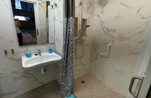 En Corts Apartment | Nuevo Estudio cerca de Ruzafa