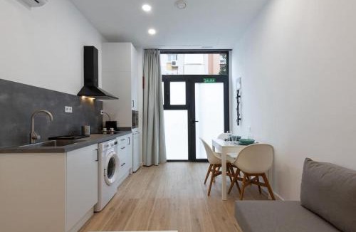 Valencia Province Apartment | Nuevo loft en playa y cerca del centro, AC y Wifi