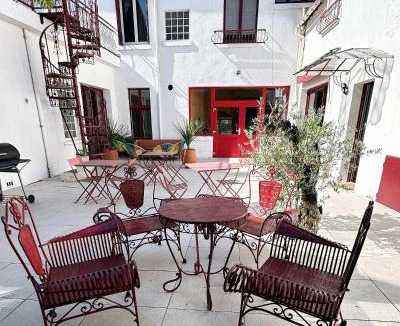 Le Blanc House | Nuit En Brenne