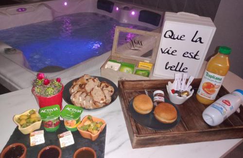 Auterive Apartment | Nuit romantique avec Jacuzzi SPA privatif proche TOULOUSE