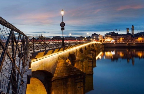 Macon Apartment | Nuit Tendance à Mâcon 1