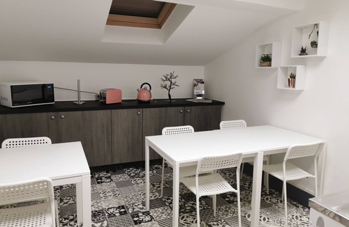 Macon Apartment | Nuit Tendance à Mâcon 4