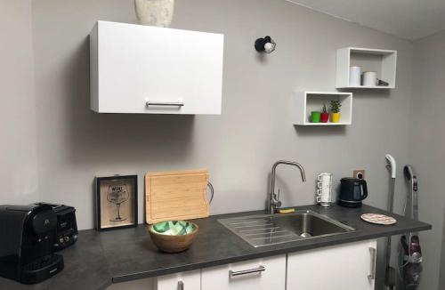 Nuits-Saint-Georges Apartment | Nuits centre : superbe gîte rénové et climatisé